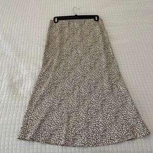 Midi leopard print skirt